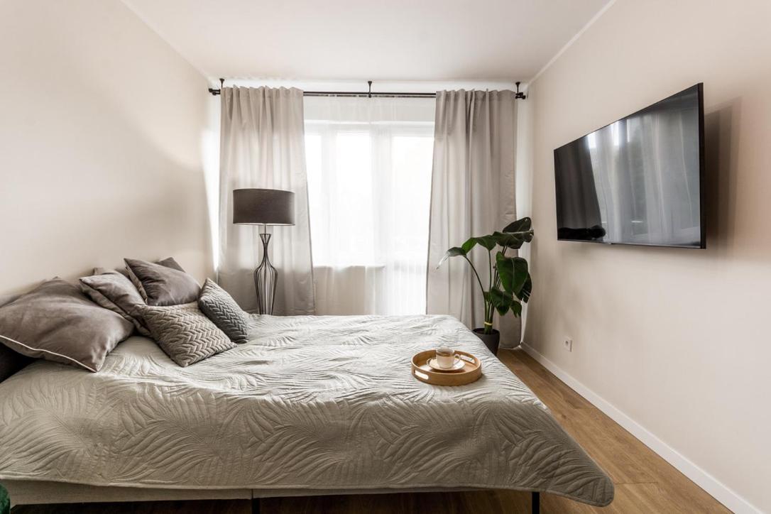 Apartament Cali/Poznan, Urocze Winogrady Exterior photo